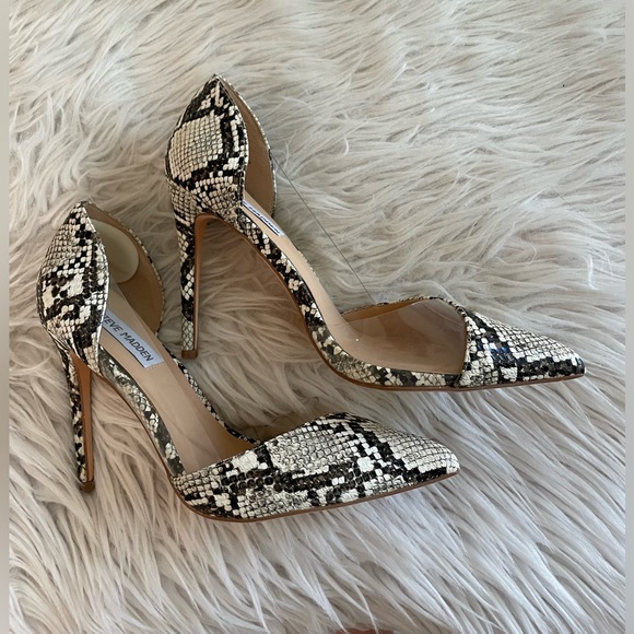 Steve Madden heels - Picture 1 of 2
